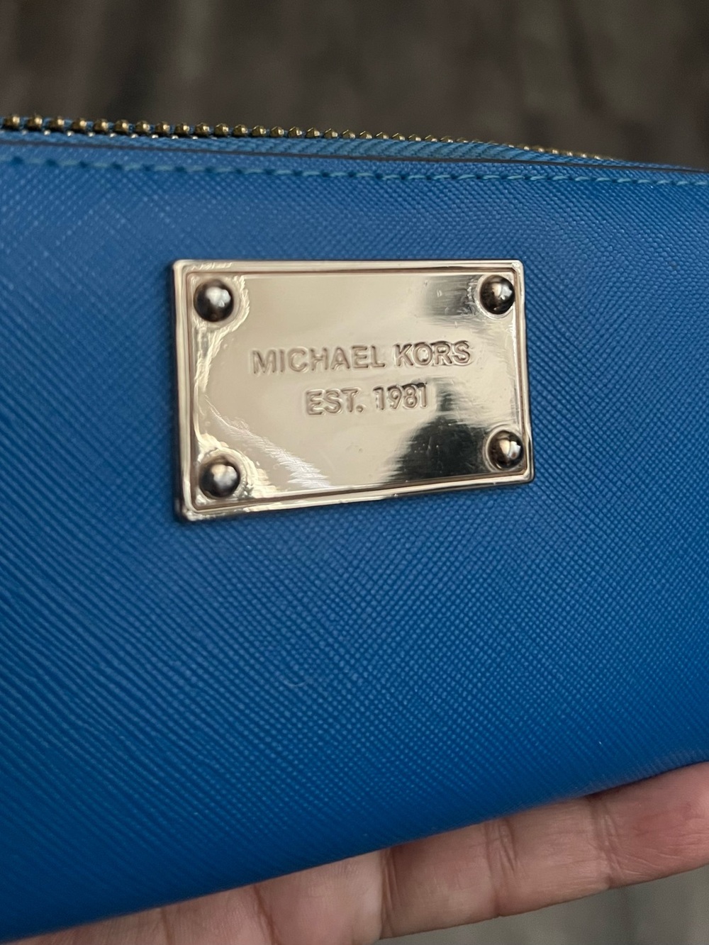 Michael Kors Teal Saffiano Zip Wallet with Gold plaque - Picture 6 of 6